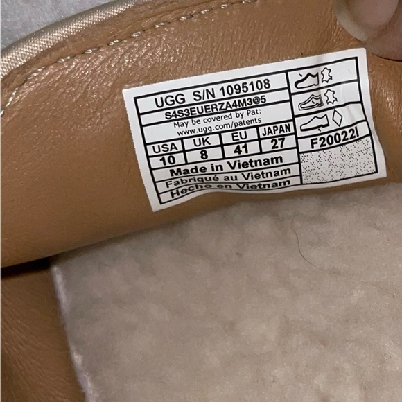 UGG Hailey Fluff Loafer - Picture 7 of 8